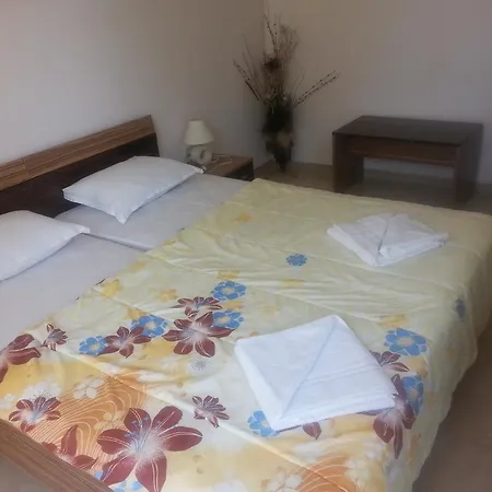 Guest house Real *