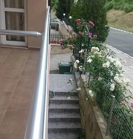 Vendégház Real